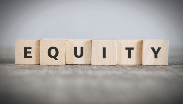 Equity funds vs high-yield savings: What investors should know before investing