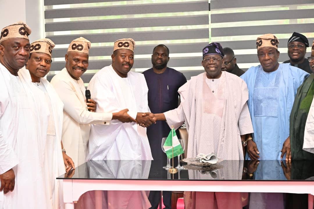 Alli’s presentation to President Tinubu settles Oyo APC governorship ticket debate