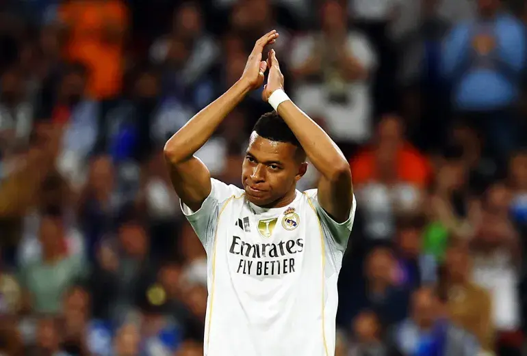 Real Madrid’s Mbappe suffers hamstring issue at Betis