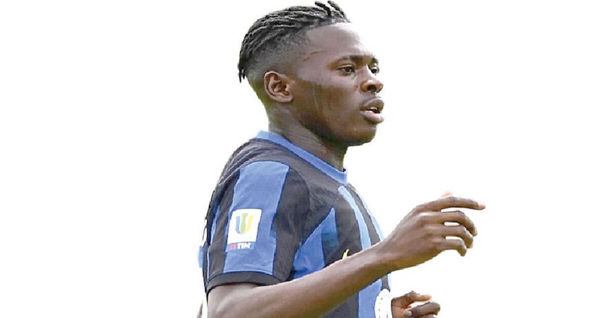Inter plot €8m Akinsanmiro buy back after Pisa sale