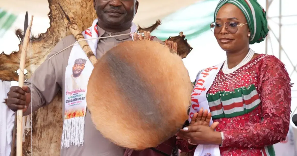 Defence minister vows rescue of kidnap victims