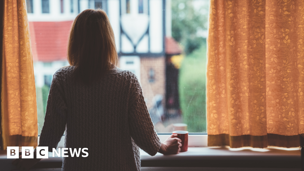 'Emergency handbrake' needed on sickness benefits, Blair think tank says