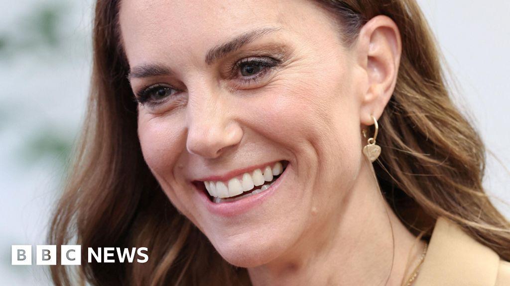 'Huge moment' for Kate as she makes first overseas trip since cancer