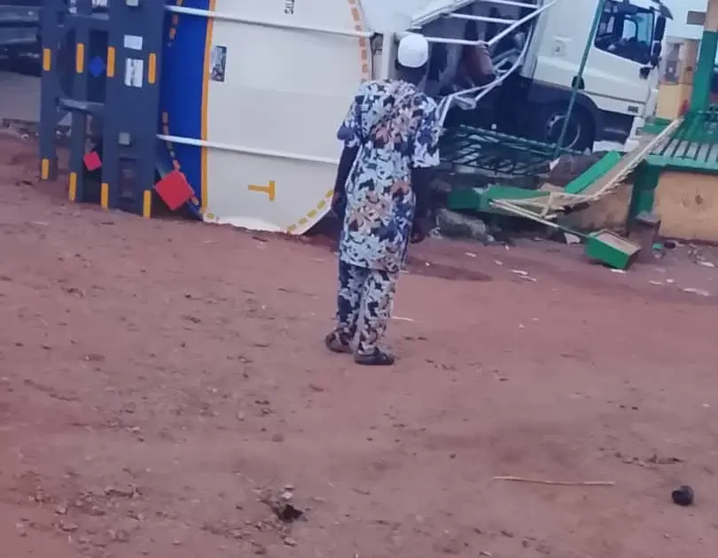 Firefighters avert disaster as petrol tanker crashes at Kwara filling station