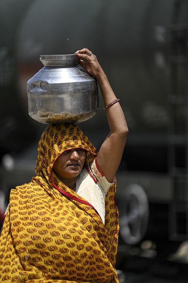India Working To Stop Water Flowing Into Pakistan