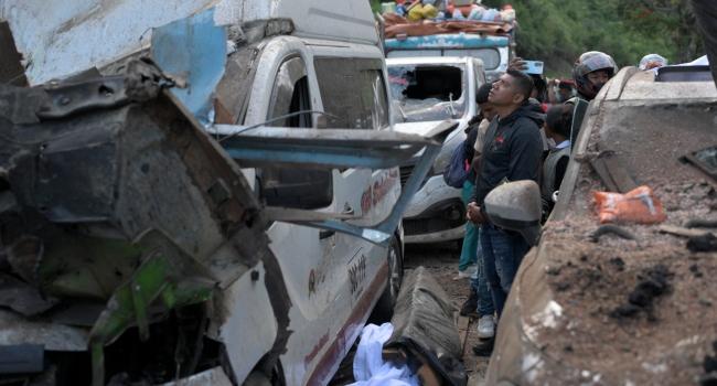 Death Toll In Colombia Road Bombing Rises To 20