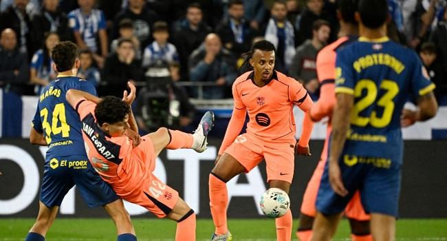 Alaves End Champions Barca's Bid For 100-Point Record