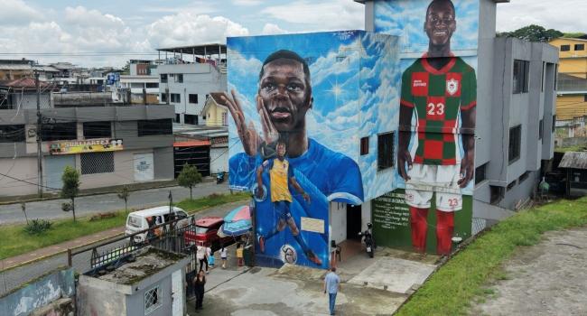 From Barefoot Kid To Millionaire Star, Caicedo Keeps Chasing Trophies