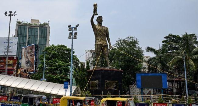 Giant Messi Statue In India To Be Removed Over Safety Concerns