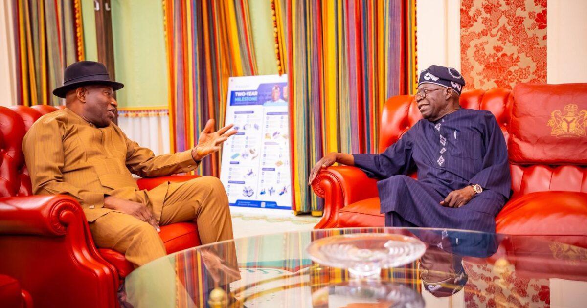 Tinubu receives Jonathan at presidential villa