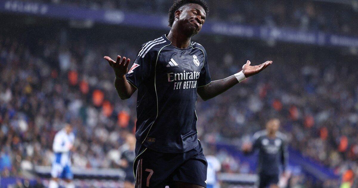 Vinicius double delays Barca title as Real Madrid down Espanyol