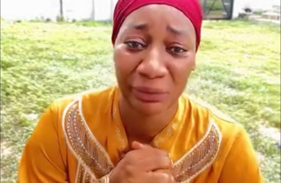 VIDEO: Sisi Alagbo apologises to herbal sellers, Nigerians over leaked tape