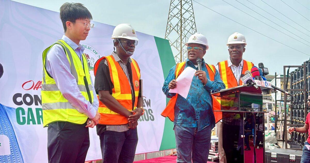 FG hands over construction of N545bn Carter Bridge project to CCECC