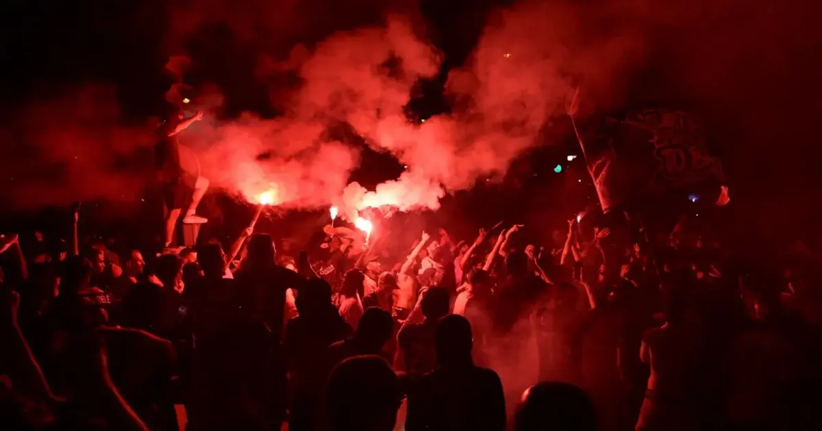 Over 400 arrested after PSG Champions League celebrations turn violent