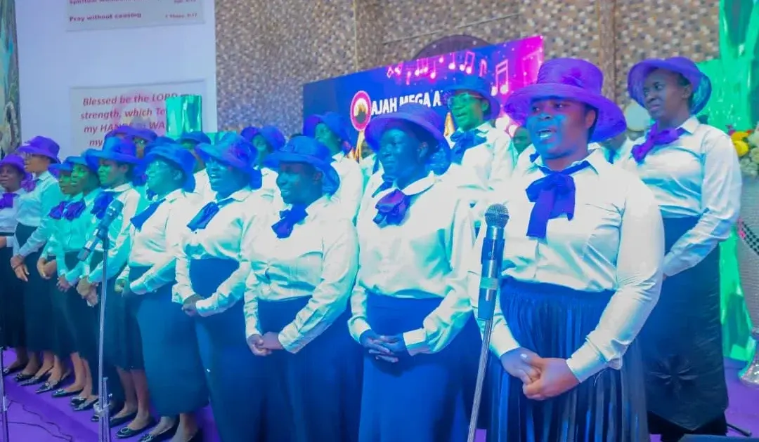 MFM holds musical concert, offers free meals to over 1,200 worshippers