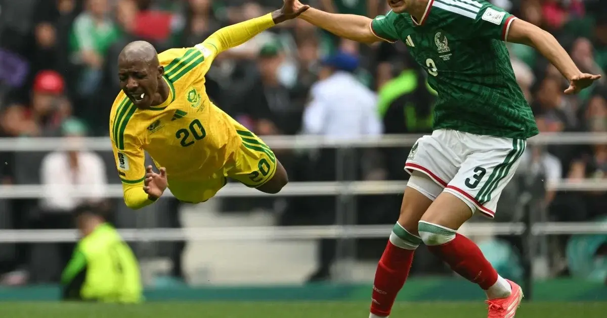 World Cup opener: Mexico beat South Africa 2-0