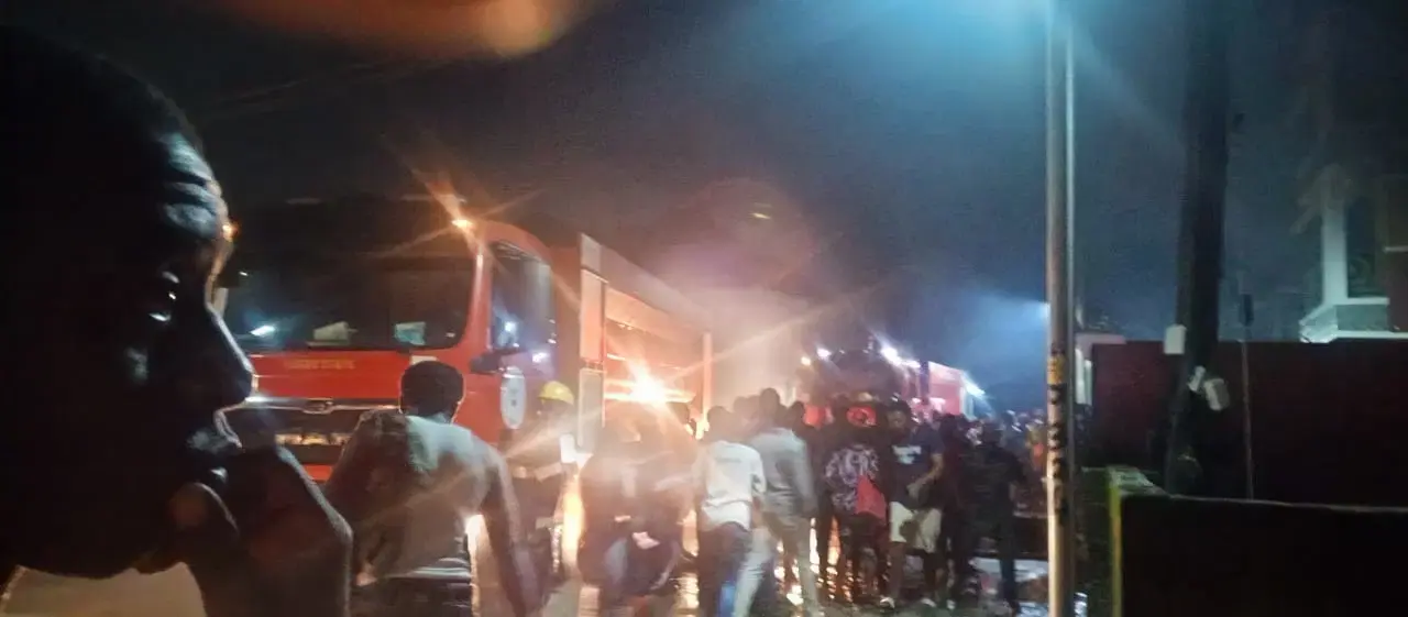 Fire guts building in Lagos' Alapere area