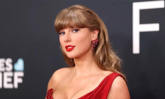 Taylor Swift Says It Feels ‘Weird’ When Fans Treat Songs Like ‘Paternity Tests’
