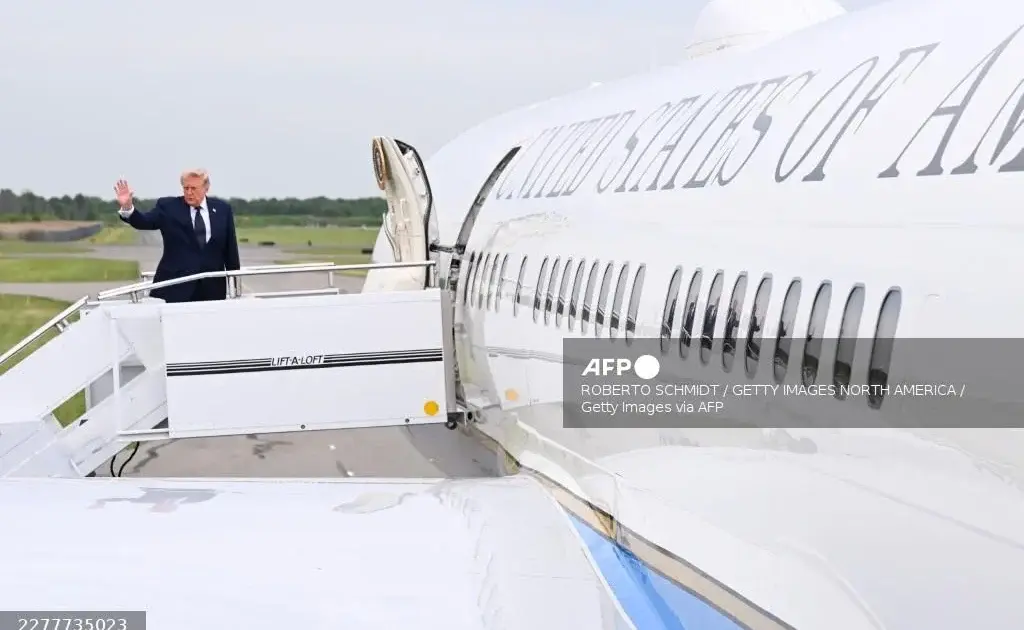 US says goodbye to Air Force One as Trump’s Qatari jet awaits takeoff