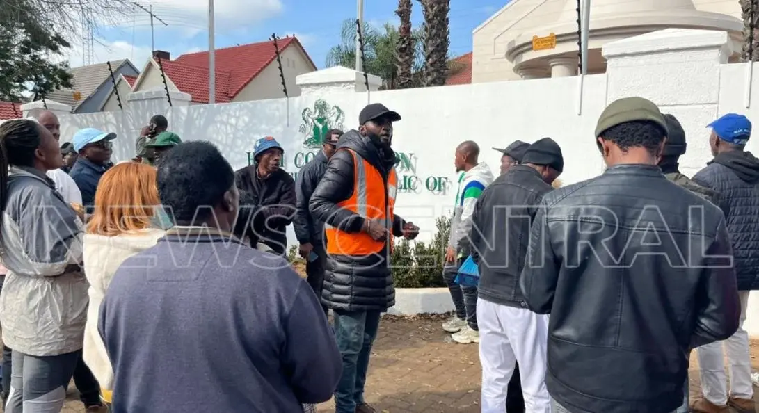 Xenophobia: 700 Nigerians stranded as S’Africa deadline looms
