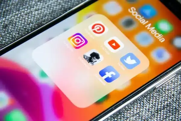 Egypt to regulate social media for minors with special SIM